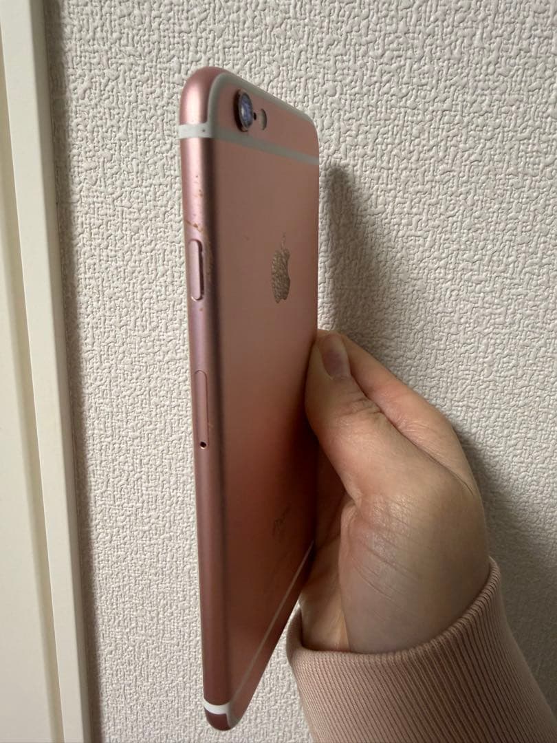 iPhone 6s 64GB simフリー