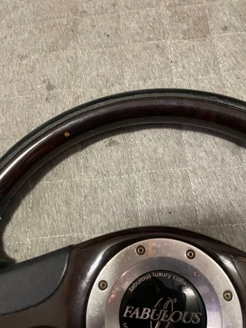 FABULOUS スポーツ ステアリング ホイール