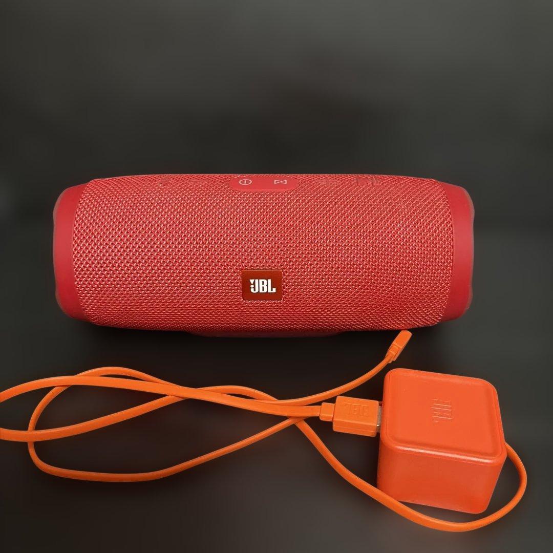 JBL Charge 3 レッド ポータブルBluetoothスピーカー