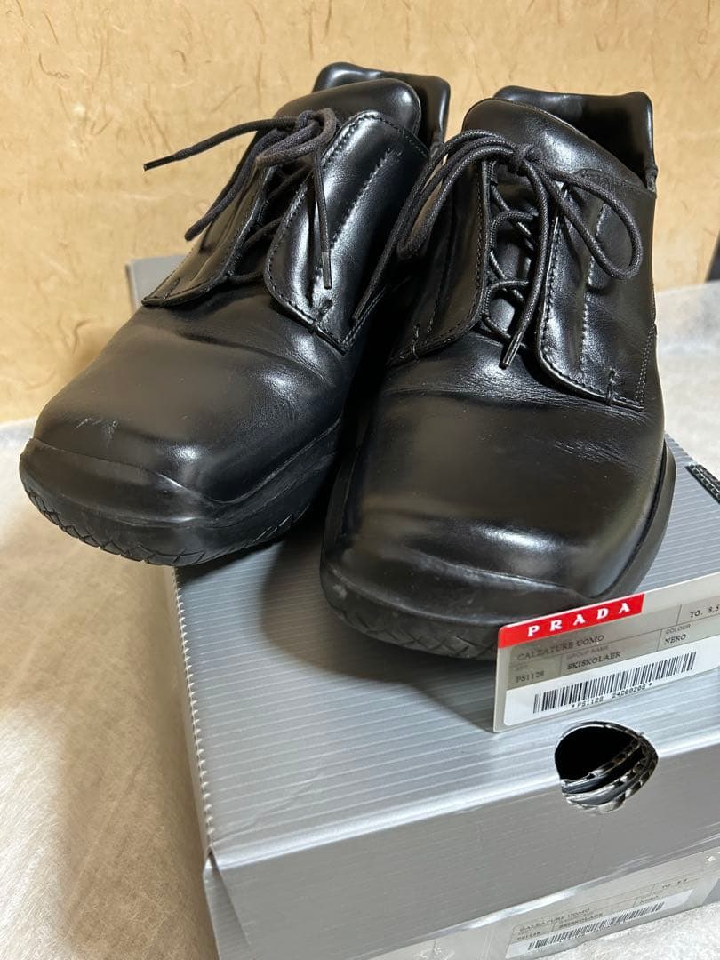 PRADA S P OＲTブラックレザー ビブラムソール　27.5 箱付き
