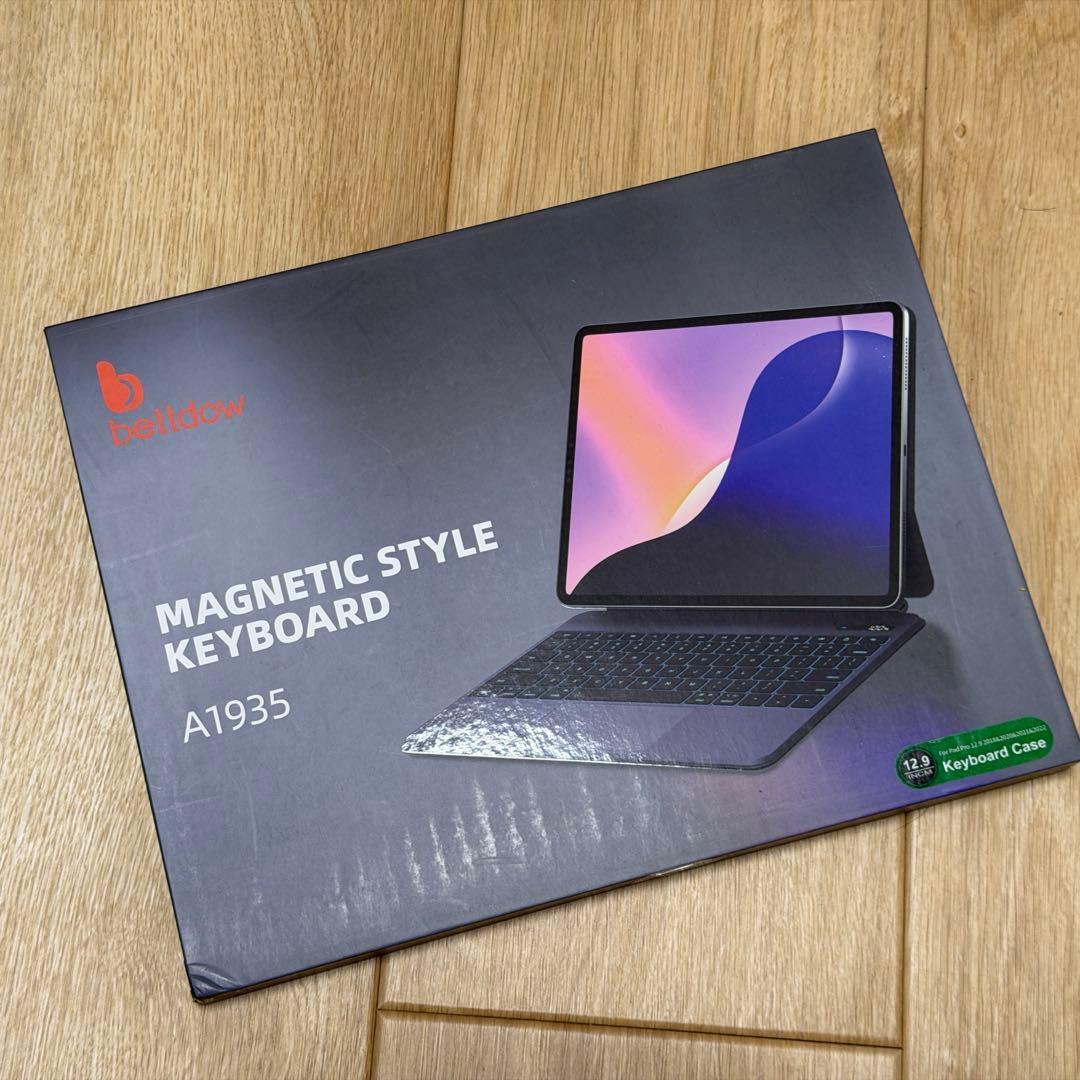 【ほぼ未使用】13インチiPad Pro用トラックパッド付きキーボード