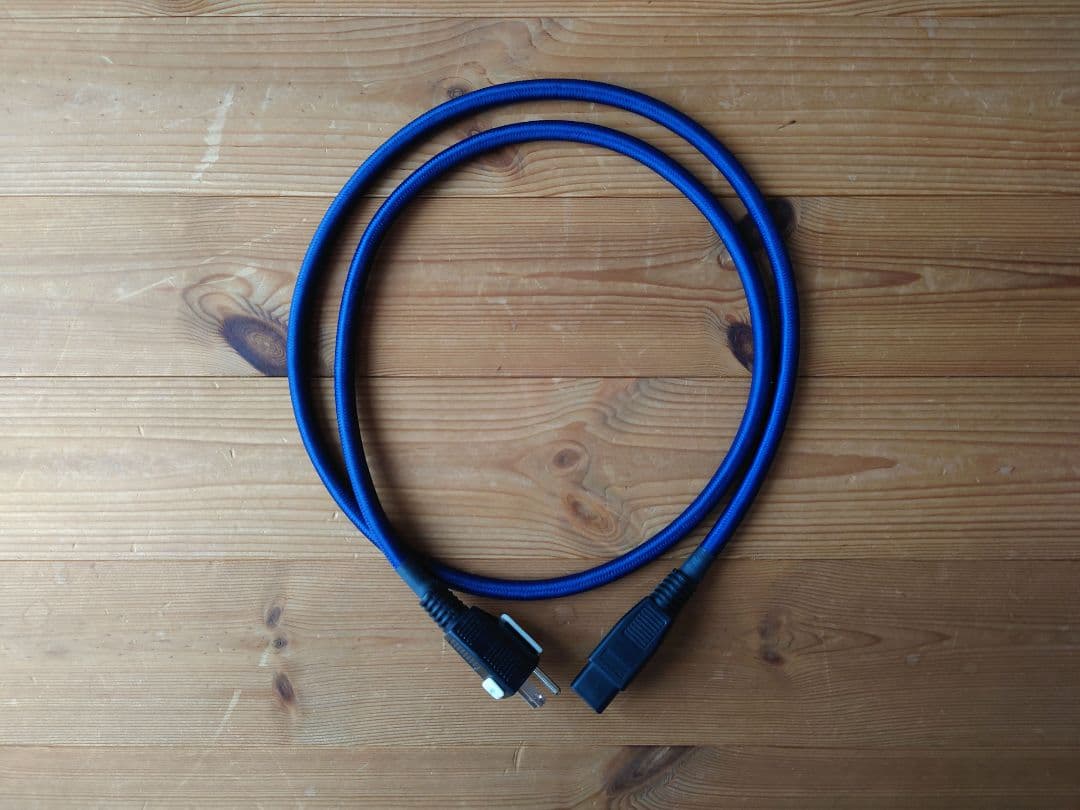 REQST PRC01W 1.8m 電源ケーブル