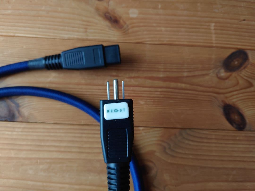 REQST PRC01W 1.8m 電源ケーブル