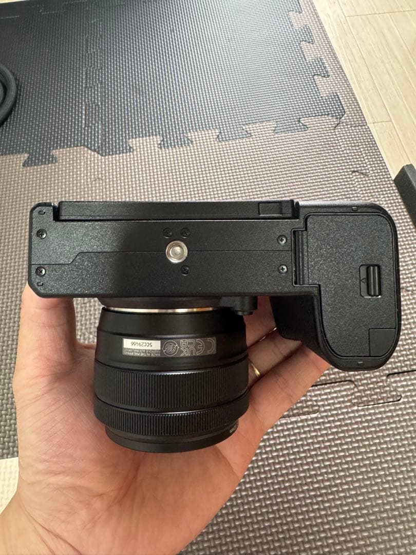 Fujifilm X-S20 ミラーレスカメラ 15-45mmレンズ