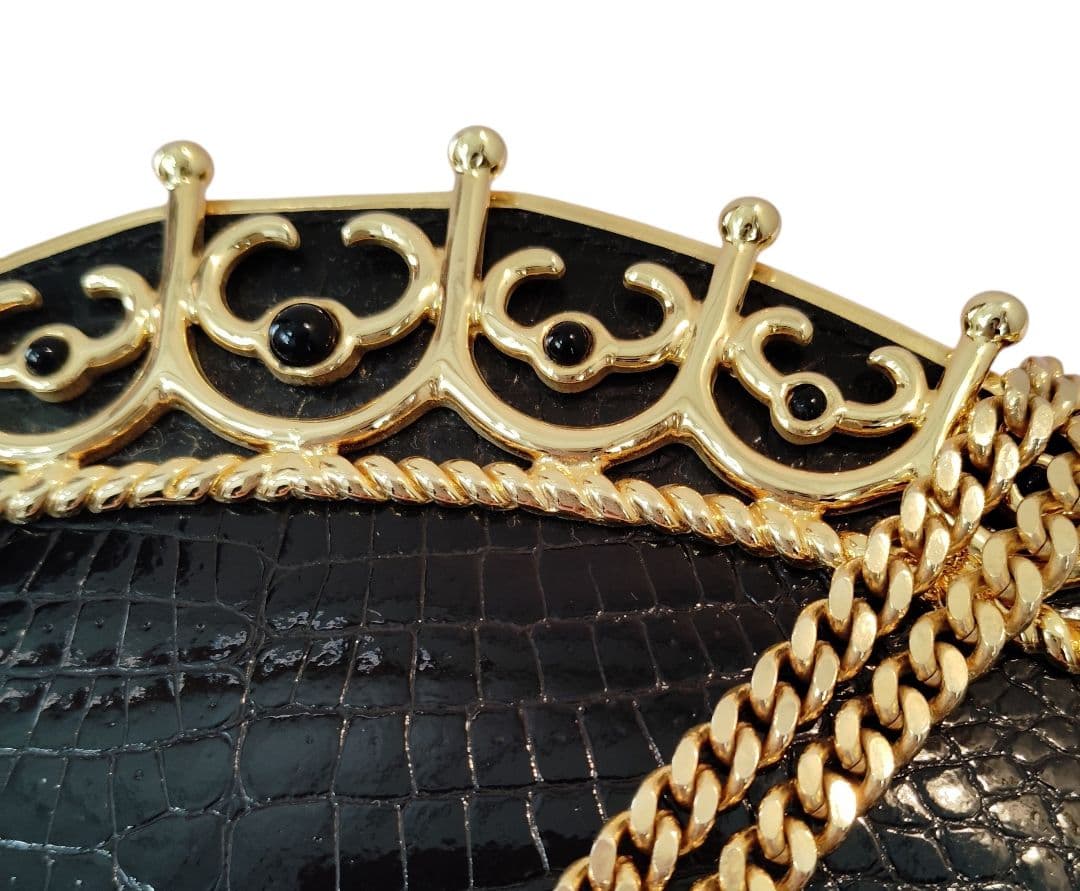 イブニングバッグ 　フォーマルバック　ロイヤルティアラ 黒 カーフスキン