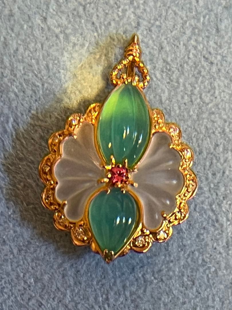 超美品未使用に近い石垣順子k18ペンダントヘッド QVC gstv