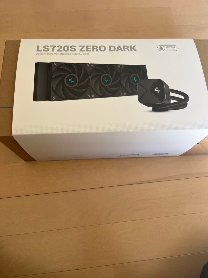 DeepCool LS720S ZERO DARK 水冷クーラー