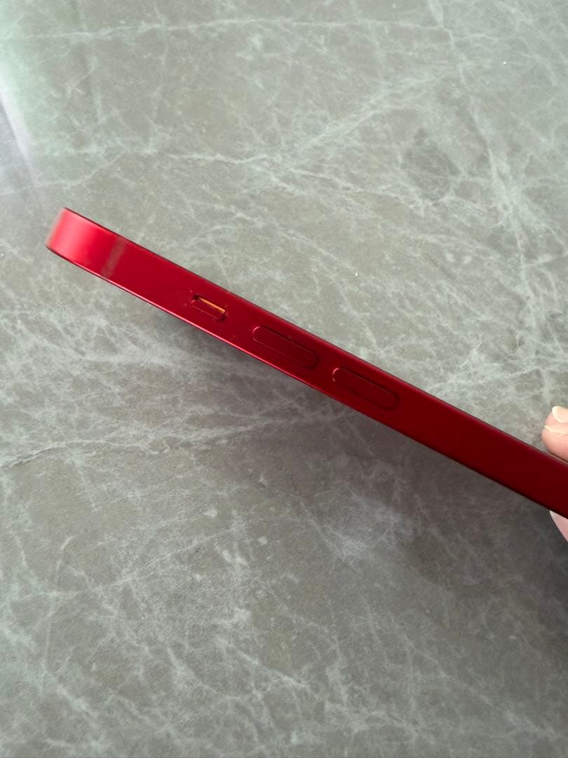 Apple iPhone 13 (PRODUCT(RED)) 本体