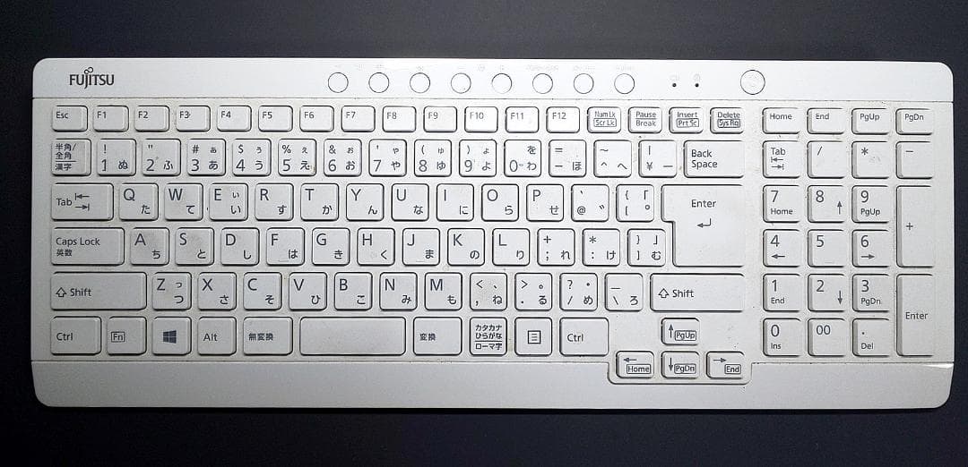 21.5型ESPRIMO FH52/R Core i5/SSD512G/12G