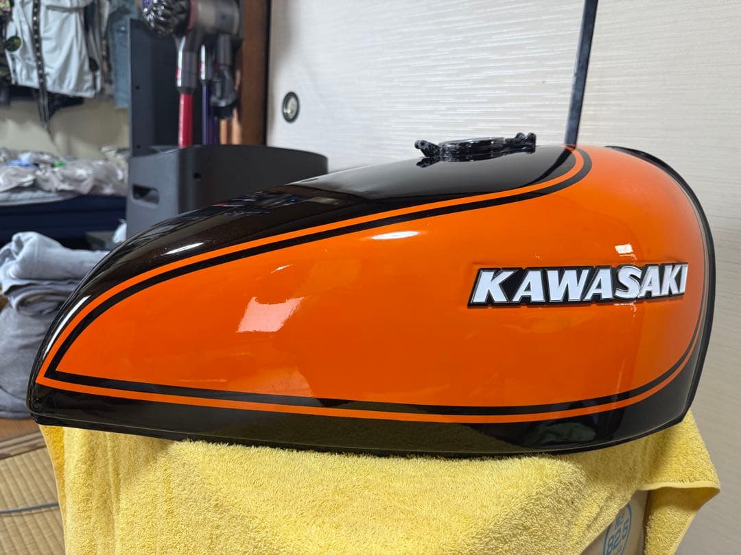 kz650タンク、サイドカバー、テールカウルセット！