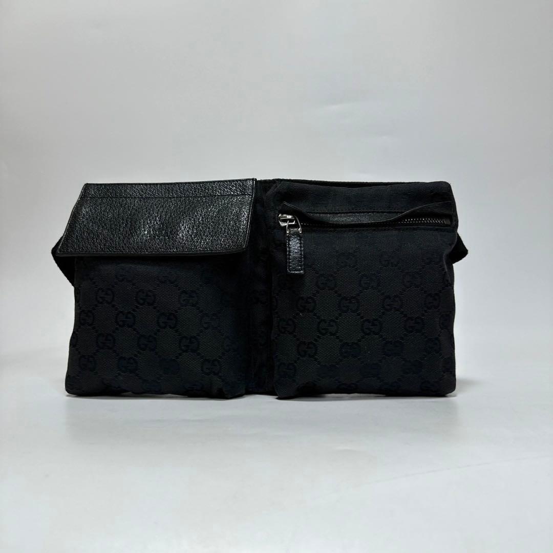 t61【美品】グッチ　GGキャンバス レザー　ブラックウエストポーチショルダー.