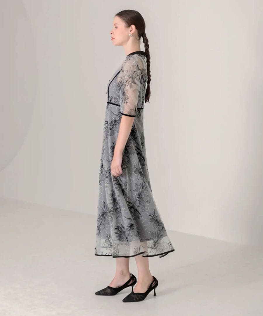 【美品】Leja パイピングハイネック花柄ラメレースワンピースドレス