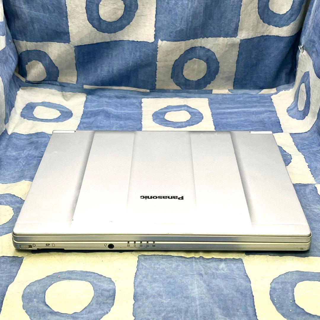 第8世代♡人気レッツノート♪快速SSD256GB☆高性能i5☆カメラ！Win11