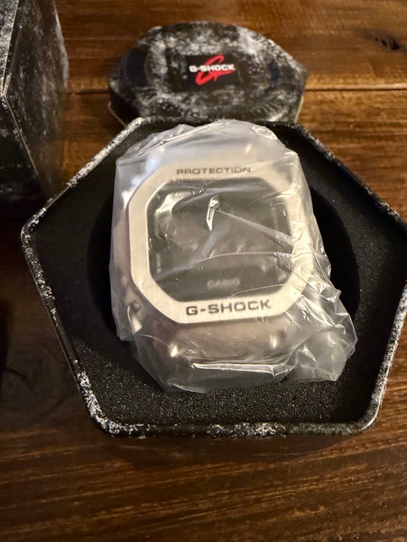 \"あんも\"G-SHOCK GM-5600U-1 新品、未使用