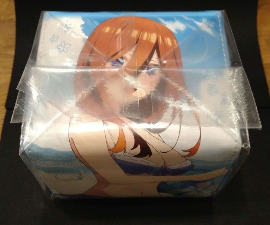 五等分の花嫁　中野三玖　水着　合皮　カードケース　匿名配送　新品未使用　ケース