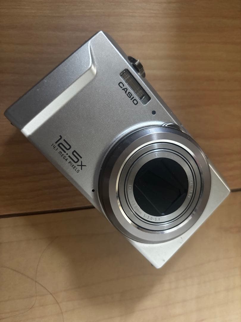 CASIO EX-ZS700 コンパクトデジタルカメラ