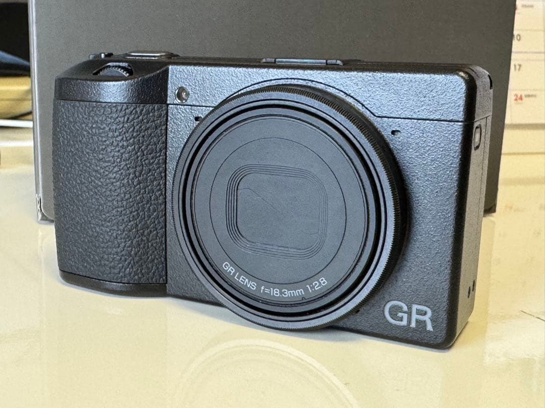 極美品　【メーカー保証付】　RICOH GR3 HDF