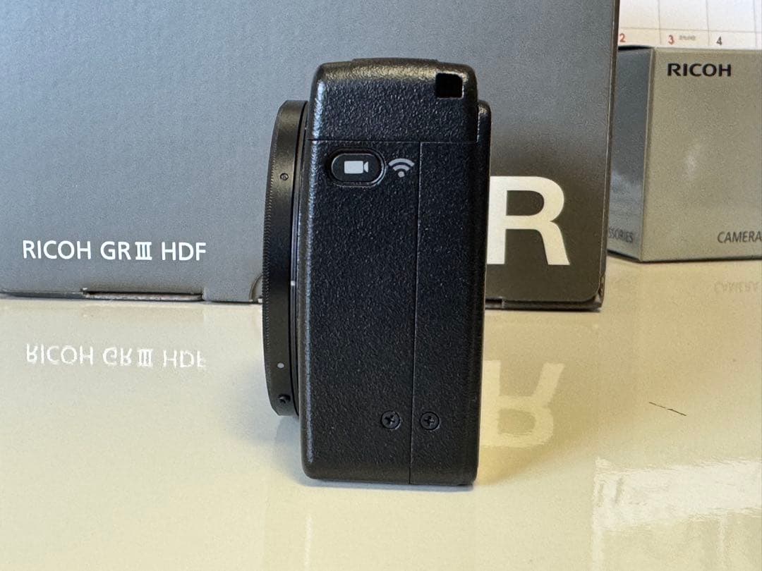 極美品　【メーカー保証付】　RICOH GR3 HDF
