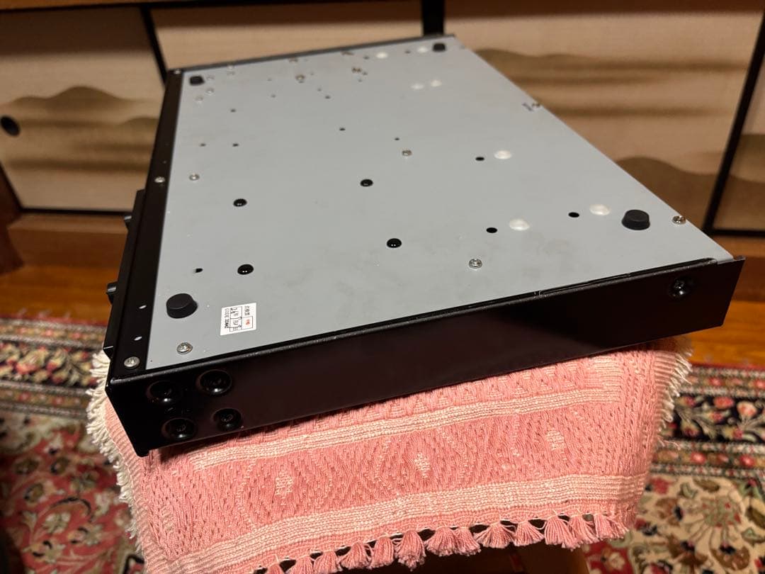 ①TOA ダイバシティワイヤレスチューナーWT-1822 二波