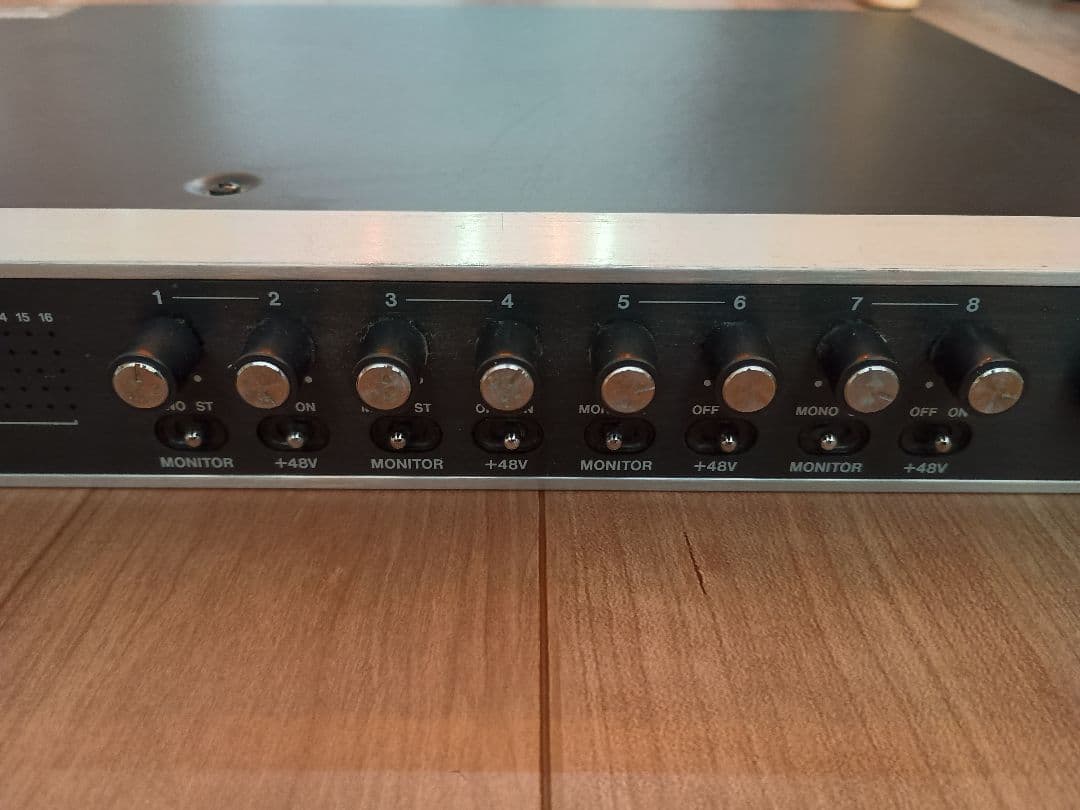 TASCAM US-2000 USBオーディオインターフェース