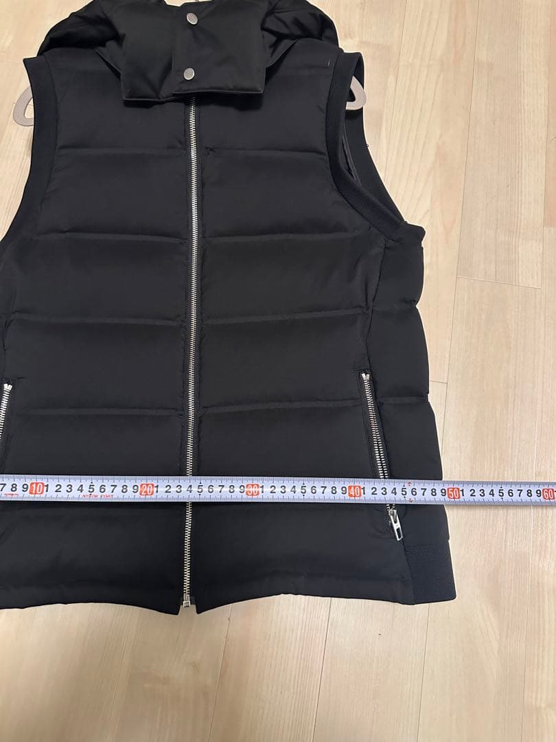   ダウンベスト 黒
