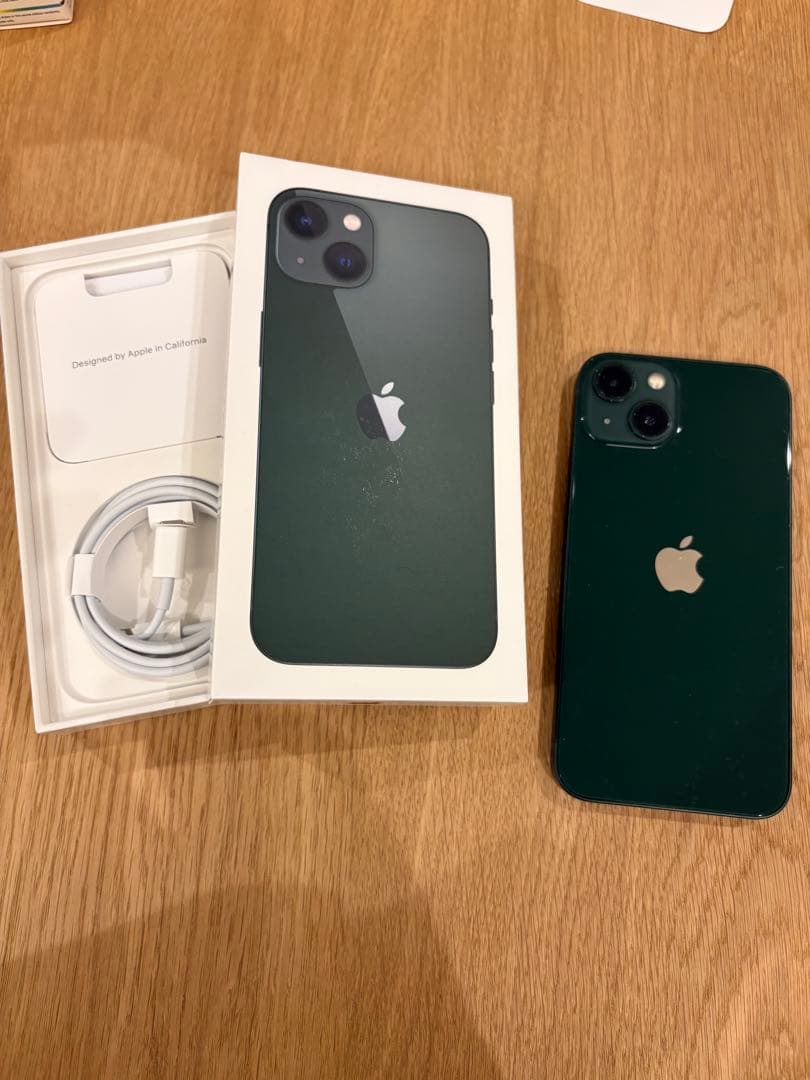 Apple iPhone 13 グリーン 本体 充電ケーブル付き
