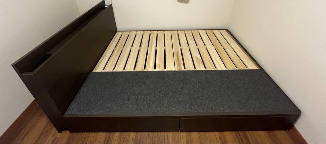 シモンズ　ダブルベッドフレーム 引き出し付き　ダークブラウン