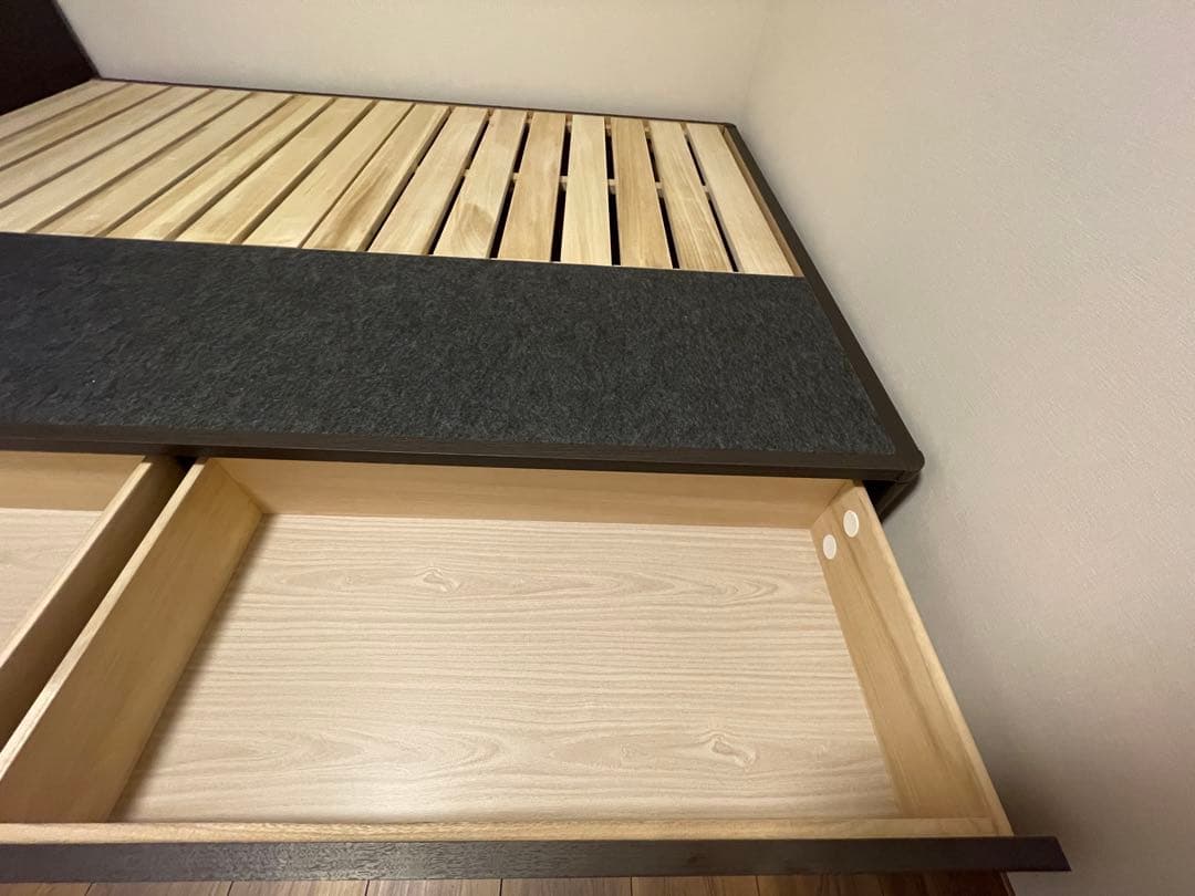 シモンズ　ダブルベッドフレーム 引き出し付き　ダークブラウン