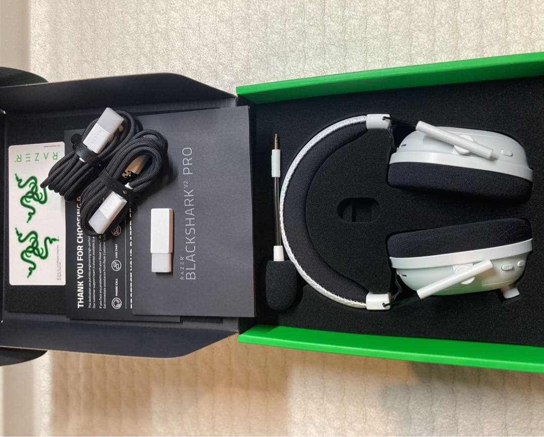 【お試し使用品】レイザー BLACKSHARK V2 PRO