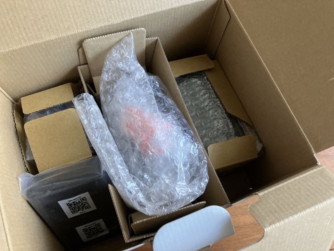 Canon キャノンEOS Kiss M2 ダブルズームキット ブラック