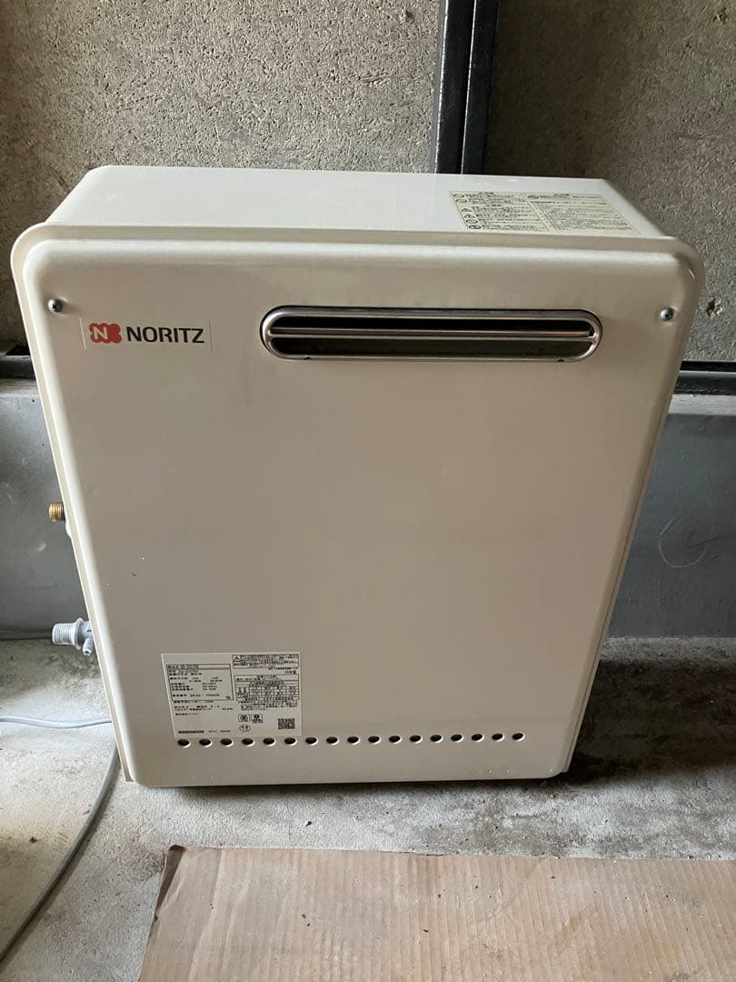 2024年製　NORITZ GQ-2037RX ガス給湯器 屋外用（リモコン付）