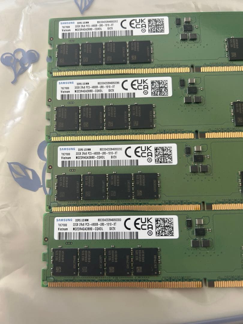 【即発送可能】DDR5メモリ128GB（32GB×４）SAMSUNG