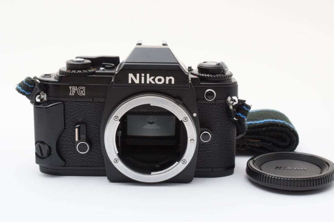 超美品 NIKON FG ブラック フィルムカメラ　モルト新品交換済 B506