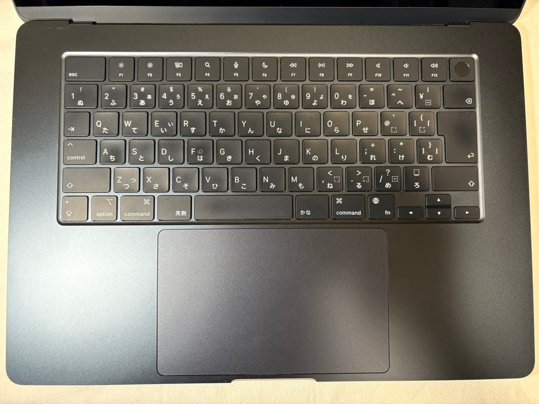 MacBook Air 15インチ M2 メモリ8GB SSD256GB整備済