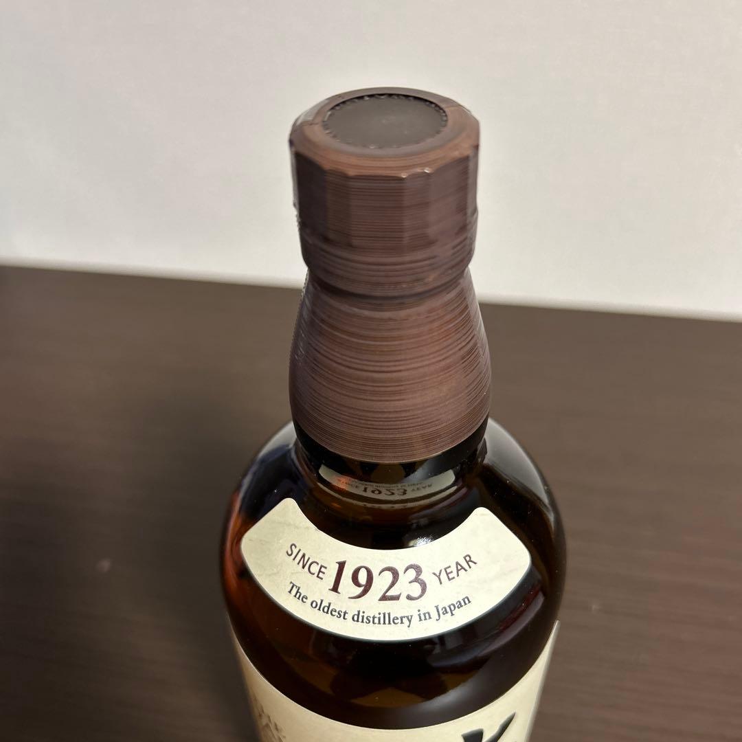 山崎 シングルモルトウイスキー 700ml 新品未開栓　化粧箱付き