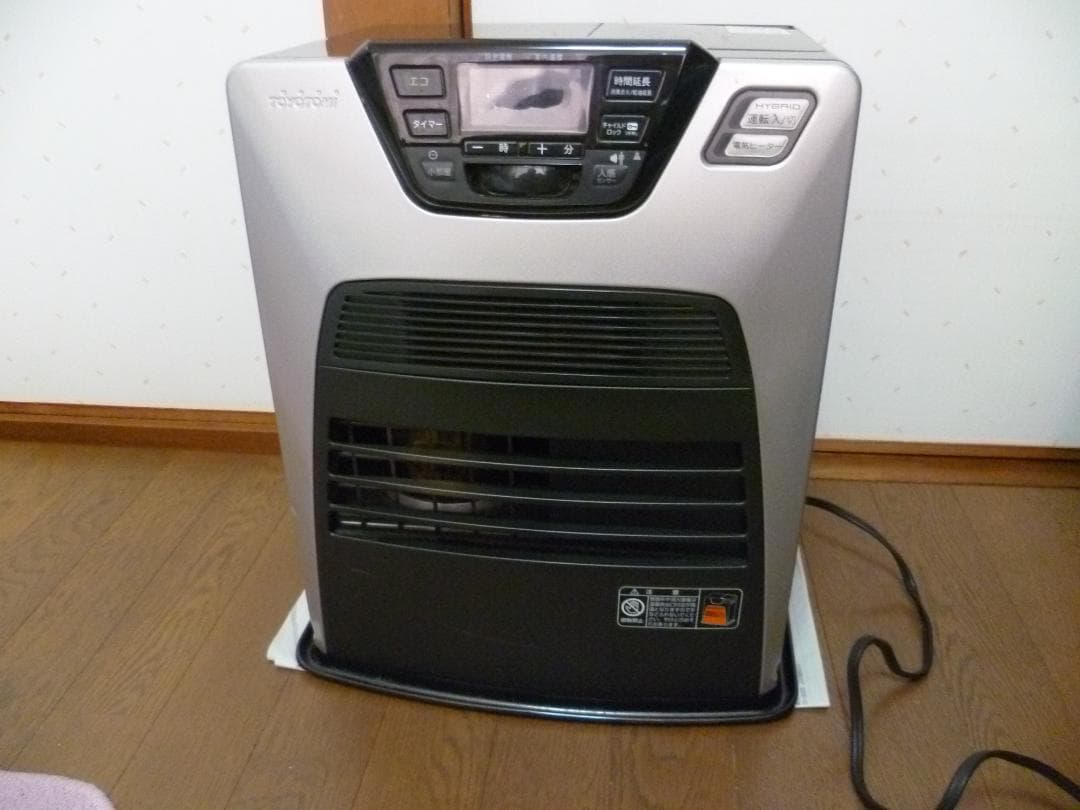 トヨトミ LC-SHB40FEハイブリッド石油ファンヒーター