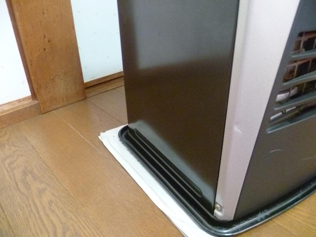 トヨトミ LC-SHB40FEハイブリッド石油ファンヒーター