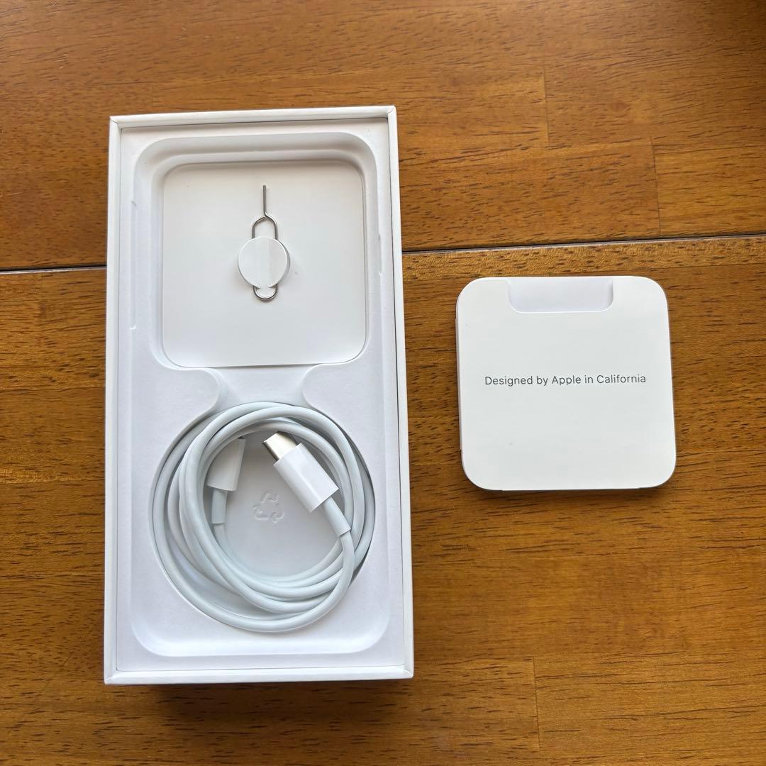 Apple iPhone SE 第二世代 ホワイト 本体 箱付き