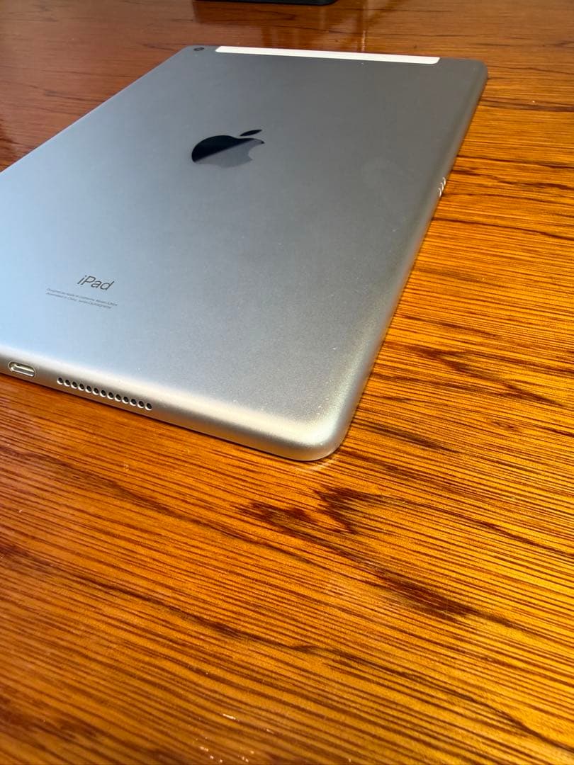 【充電容量100％】iPad 第9世代64GBWi-Fi+Cellular_A1