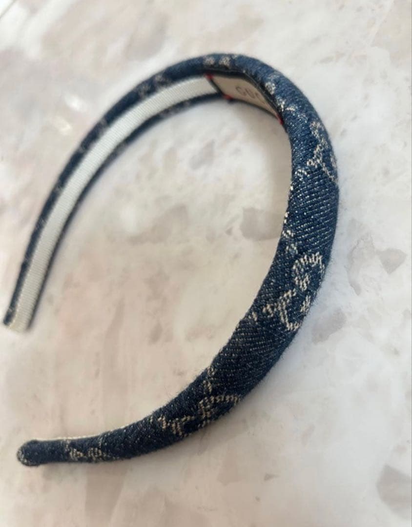 GUCCI カチューシャ デニム ロゴ