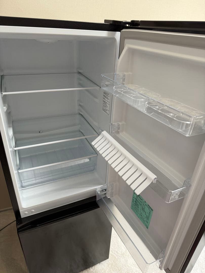 Hisense ノンフロン冷蔵庫 HR-D1701B