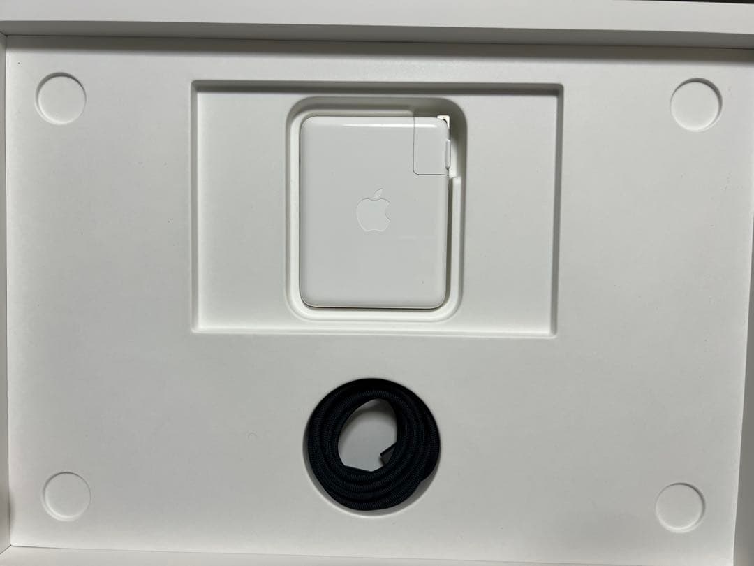 Apple MacBook Pro スペースグレー 本体