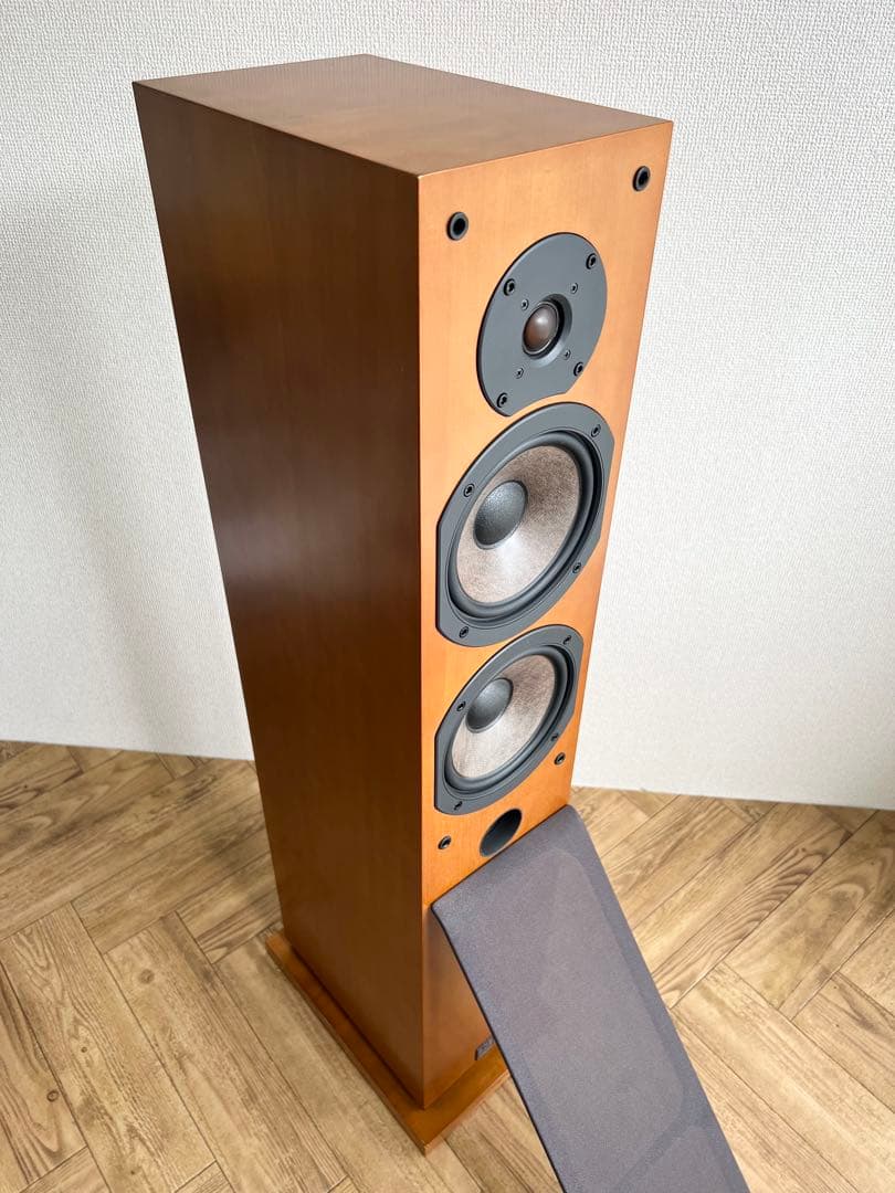 黒犬 ② メルカリ便 ONKYO オンキョー D-605F スピーカー