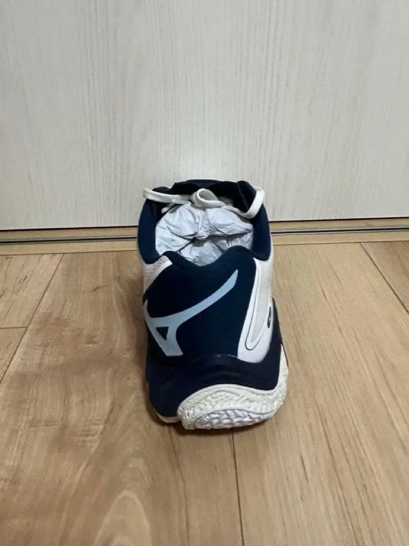 シューズ Mizuno 26.0cm 2E WAVE LIGHTNING Z8