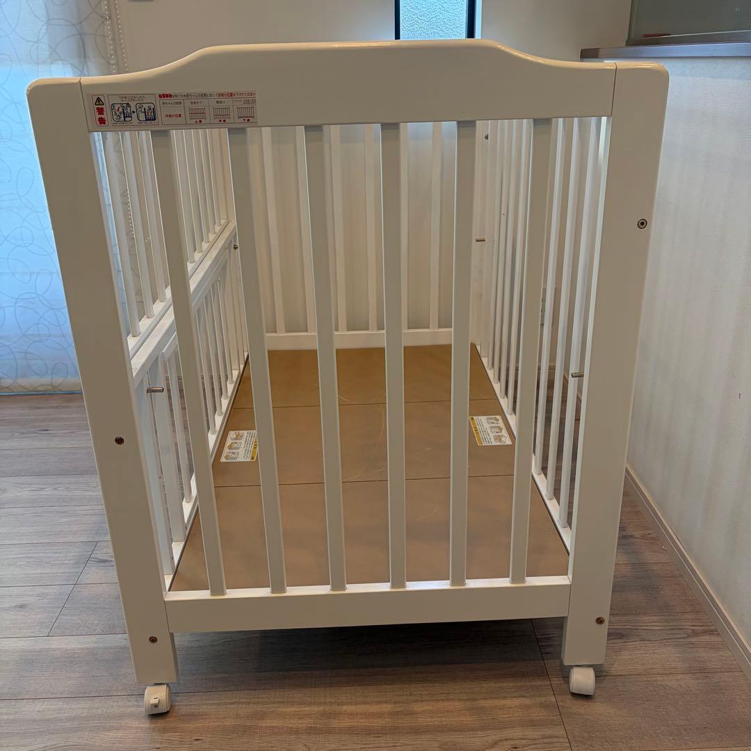 カトージ　ベビーベッド　タチベッド（ホワイトF）⭐︎