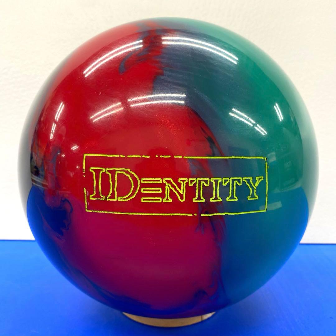 美品プラグ済み 初代 I Dentity ストーム Storm ボウリングボール
