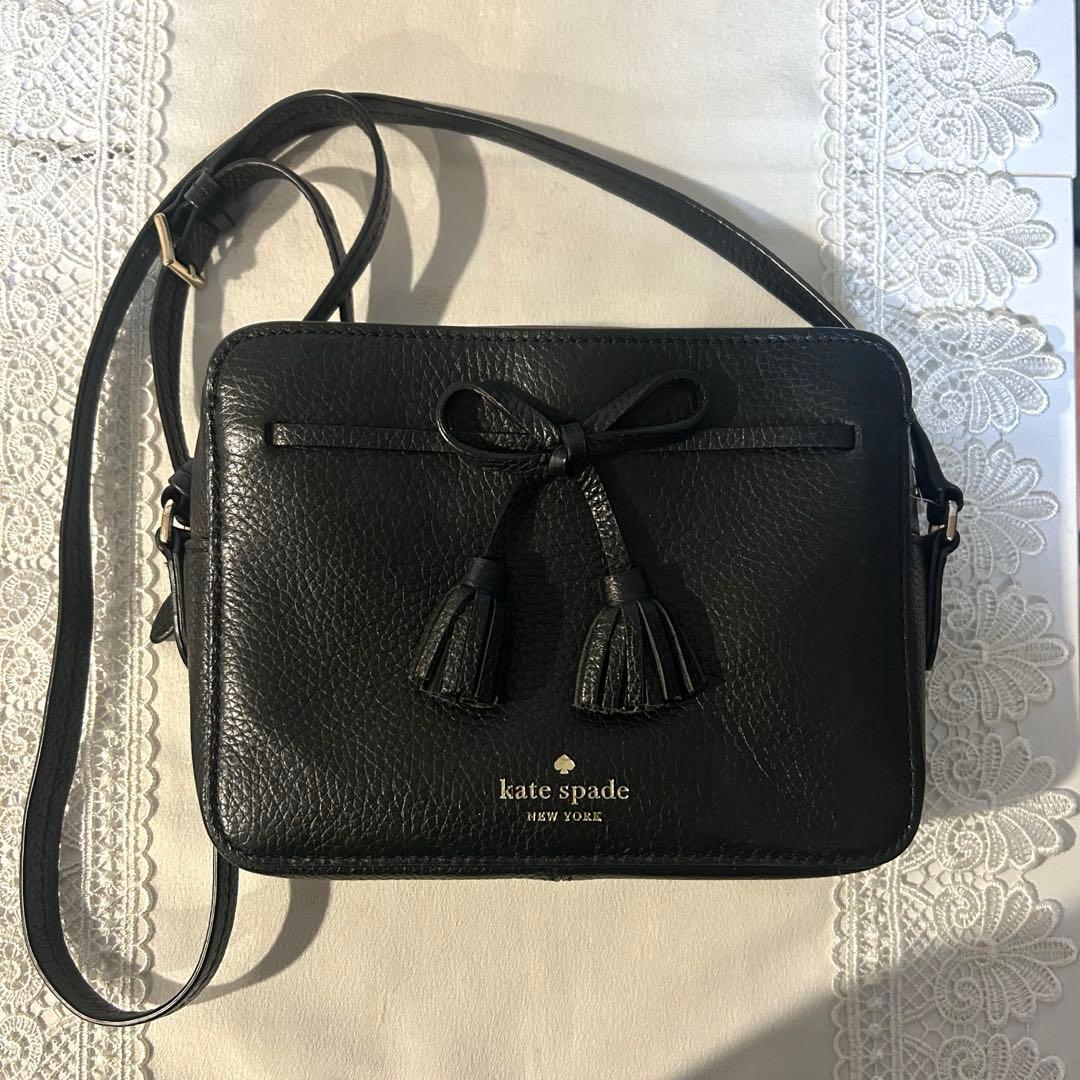 Kate Spade 黒 ショルダーバッグ タッセル付き　アメリカで購入
