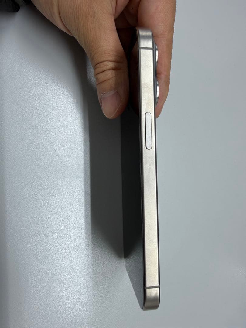 スマートフォン本体 Apple iPhone 15Pro 256GB