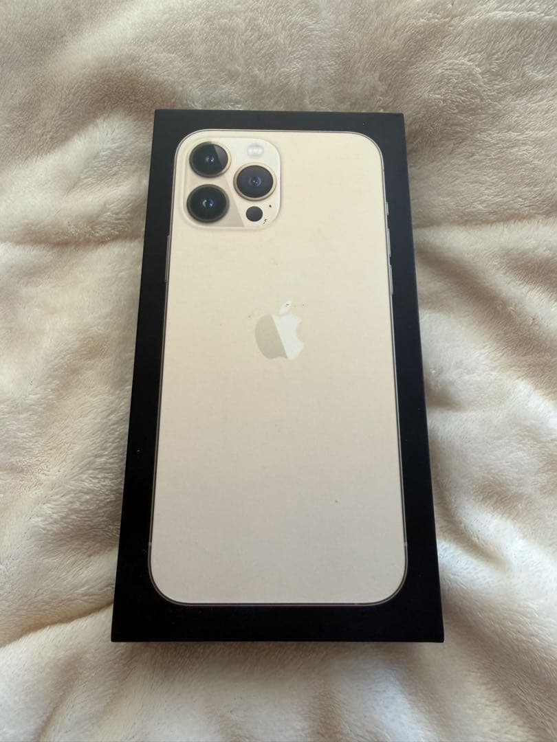 Apple iPhone 13 Pro Max 1TB ゴールド 本体