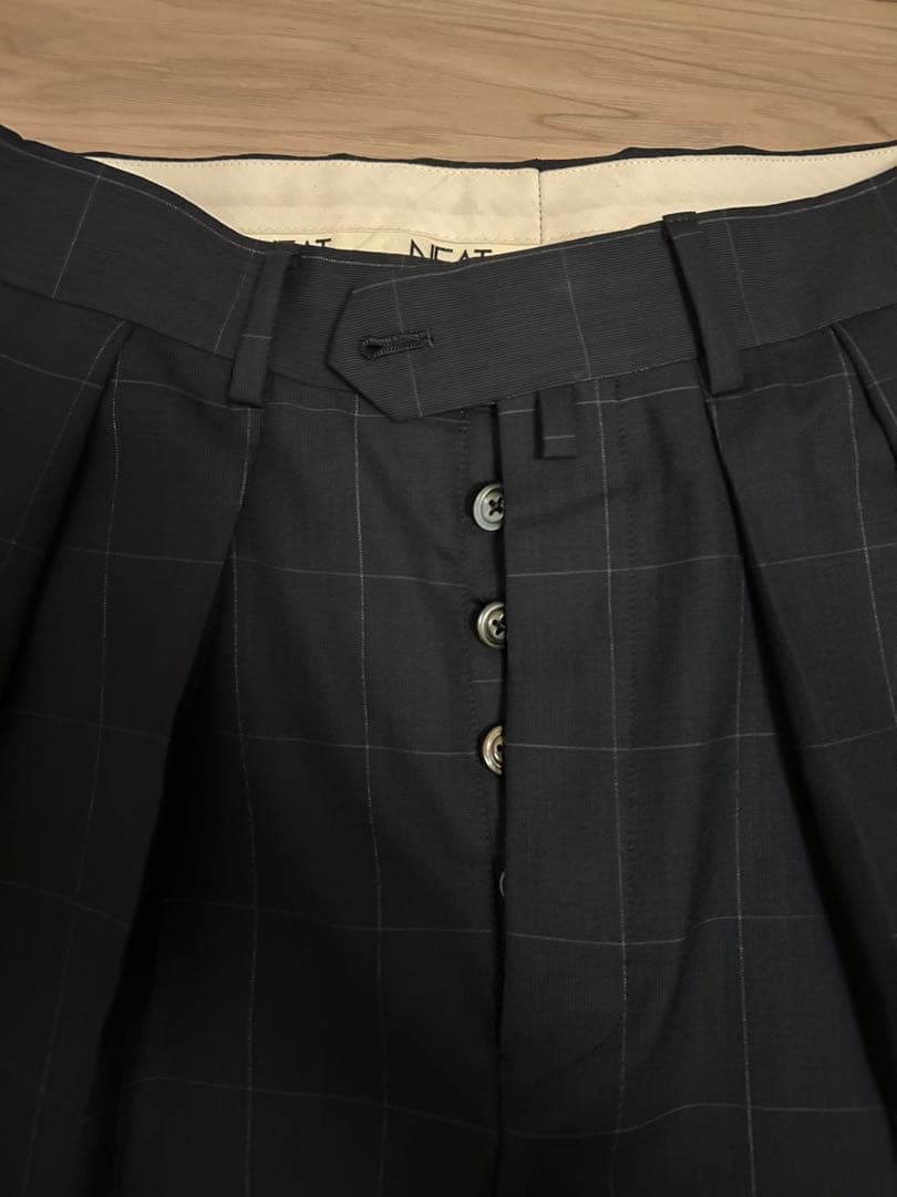 NEAT スラックス　ネイビーチェック　ドイツ製　ウール100%